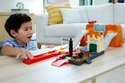 Disney Cars Race Ace Autorennbahn -Disney HDN02 3226 3c